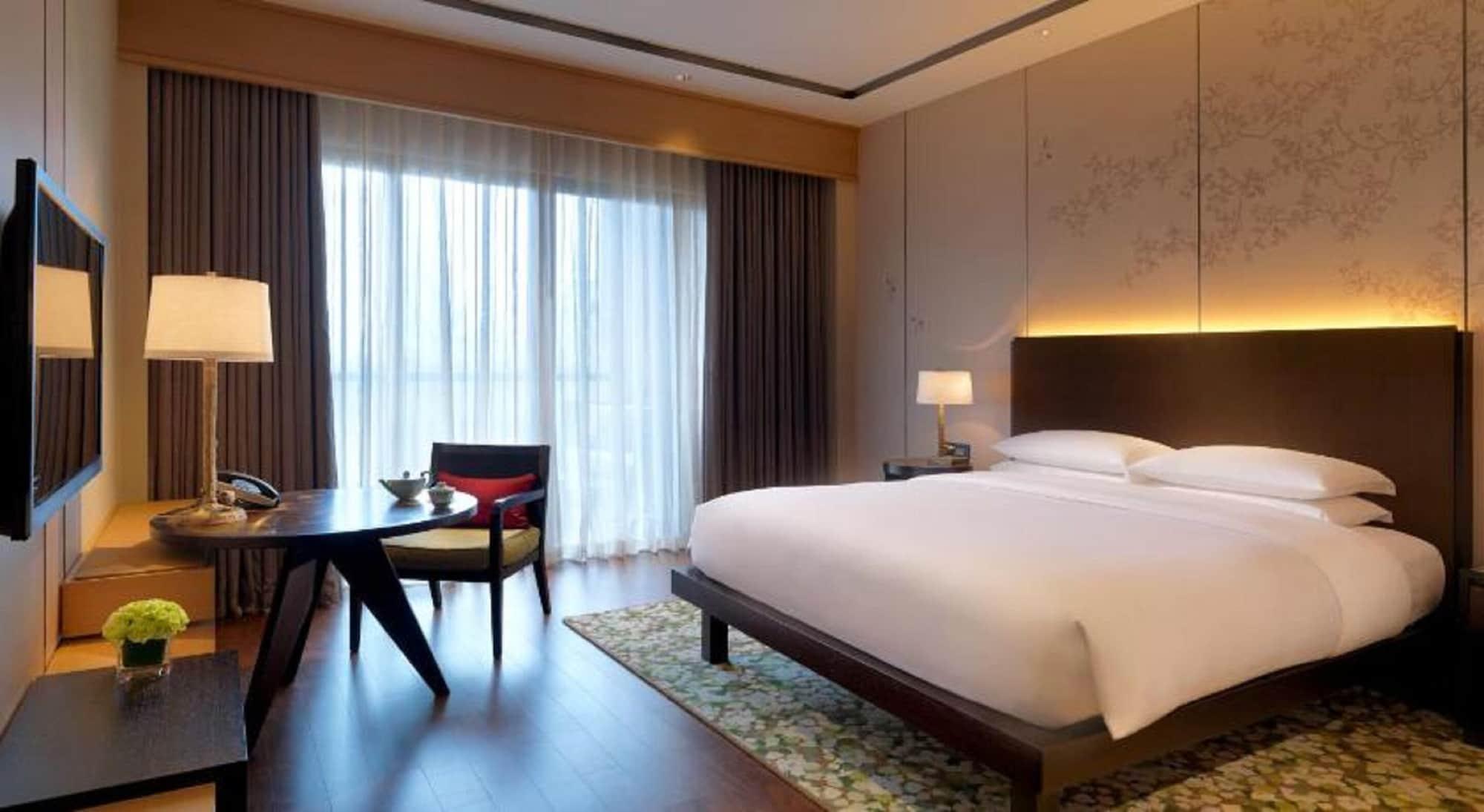 Hyatt Regency Chongming Hotel Екстериор снимка